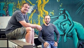 Brian Acton dan Jan Koum, adalah duet pendiri WhatsApp pada bulan Januari 2009. Foto: istimewa
