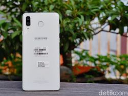 Unboxing Galaxy A8 Star, Ponsel Dua Kamera Harga Rp 7 Jutaan