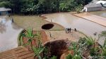 Penampakan Lubang Misterius di Sukabumi