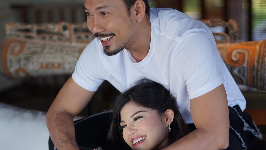 Denny Sumargo Batal Nikah, Netizen: Mungkin Dia Bukan Tulang Rusukmu