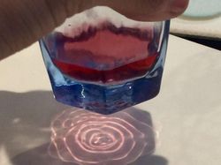 Potret Bayangan yang Bikin Mata Melihat Berkali-kali