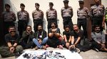 Aksi Tutup Mulut Wartawan saat Demo di Kedubes Myanmar