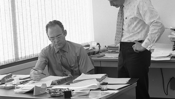 Duet Gordon Moore dan Robert Noyce mendirikan raksasa semikonduktor Intel pada 18 Juli 1968. Foto: istimewa
