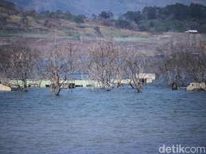 Kota Mati di Waduk Jatigede Sumedang