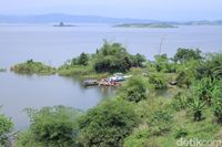 Cantiknya Waduk Jatigede Sebelum Kering Kerontang