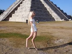 Kocaknya Foto Panorama yang Bikin Gagal Paham