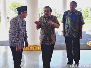 Jelang Akhir Masa Jabatan, Aktivitas Gubernur Jatim Kian Padat