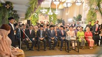 Selain Jokowi-JK, akad nikah juga dihadiri pejabat lain seperti Ketua MPR Zulkifli Hasan, Ketua DPD Oesman Sapta Odang, hingga Sekab Pramono Anung. (Foto: dok. Bambang Soesatyo)