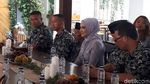 Resmi Dilamar Anggota DPRD, Shinta Bachir Berikan Senyum Terindah