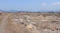 Bahkan bekas kuburan juga terlihat dengan jelas. (Wisma Putra/detikTravel)