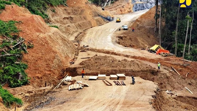 Jokowi Gelontorkan Rp 5 T untuk 1.067 Km Jalan Perbatasan