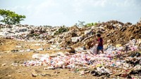 Sz-Chwun John Hwang menilai sampah popok bekas adalah masalah serius. Mesin ini dibuat dengan teknologi karbon yang rendah. Istimewa/Dok. Inhabitat.