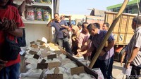 Kegiatan ini dilaksanakan langsung oleh Direktur PT Food Station Tjipinang Jaya Arief Prasetyo Adi, Dewan Pimpinan Daerah Persatuan Penggilingan Padi dan Pengusaha Beras Indonesia DKI Jakarta Nellys Soekidi dan Ketua Koperasi PIBC Zulkifli.