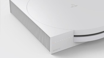 Menurutmu, bagaimana jika Sony benar-benar membuatnya untuk merayakan ulang tahun ke-25 PS tahun depan? Foto: Behance/Mingyu Kim