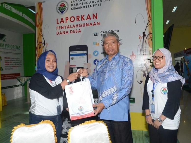 Kemendes PDTT Buka Stan di Pameran Gebyar Haornas di Ternate Kemendes PDTT Buka Stan di Pameran Gebyar Haornas di Ternate