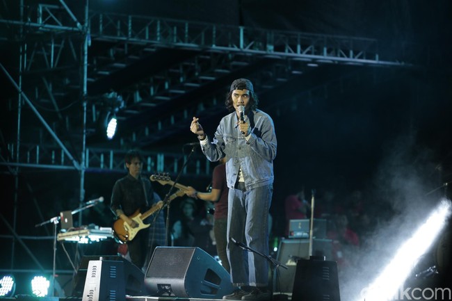 Kumpulan Chord Gitar Lagu-lagu Sheila On 7, Gampang Diikuti dan Dimainkan!