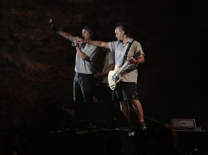 Burgerkill Kenang Alm Ivan Scumbag di Soundrenaline 2018
