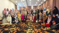 Ini jemaah perempuan yang ikut dalam kajian tersebut bersama Prilly Latuconsina. Foto: Instagram