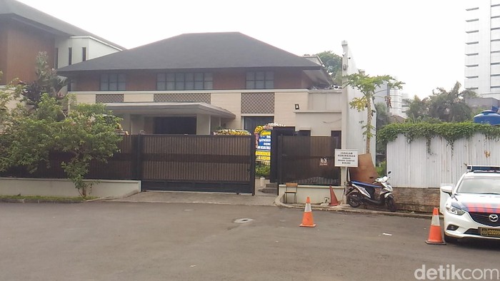 HUT PD Dirayakan di DPD se-Indonesia, di Rumah SBY Potong Tumpeng