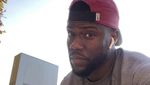 Enggak Becanda! Intip Kekarnya Tubuh Komedian Kevin Hart