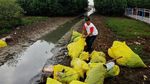 Penampakan Limbah Medis yang Kotori Hutan Konservasi Karawang