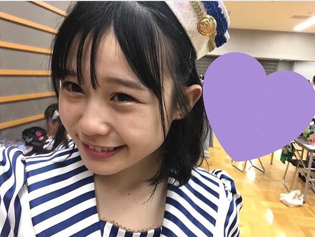 Mereka pun menjelaskan wajar saja kegembiraan yang didapat Bibian ketika ia mendapatkan Rp 2,1 juta dari streamingnya, mengingat pendapatannya sebagai idol dianggap masih cukup rendah.