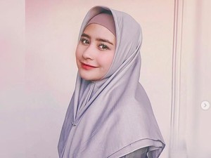 Prilly Ikut Kajian dan Berhijab, Netter: Jangan Dibuka Lagi Hijabnya