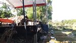 Penampakan Panggung Dangdut Mepet Kuburan di Jaktim yang Viral