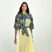 Untuk momen spesial tersebut, Claudia menyuguhkan koleksi ready to wear Spring 2019 yang penuh dengan motif bunga. Inspirasinya datang dari taman bunga di rumah ibunya di Selandia Baru. Saat masih kecil, aku suka bermain di taman ibuku dan semua bunga terasa sangat besar, kenang Claudia. (Foto: Frazer Harrison/Getty Images)