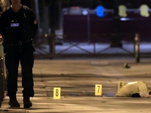 7 Orang Termasuk 2 Turis Inggris Terluka dalam Penikaman di Paris