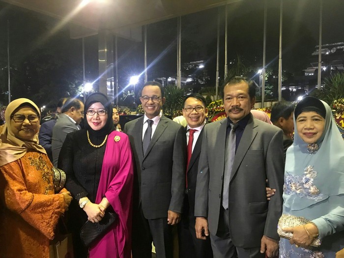 Anies Hadiri Resepsi Pernikahan Putra Bamsoet