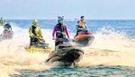 Foto: Aksi Menantang Maria Selena Main Jet Ski