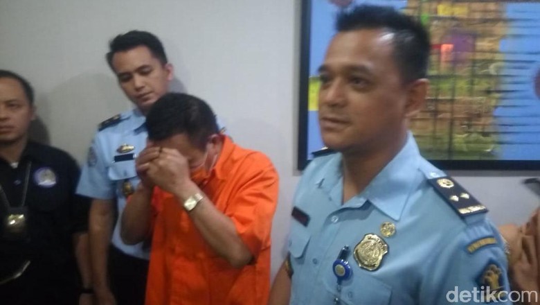 53 Tenaga Kerja Asing Diamankan, Salah Satunya Kerja Jadi Tukang Batu 53 Tenaga Kerja Asing Diamankan, Salah Satunya Kerja Jadi Tukang Batu