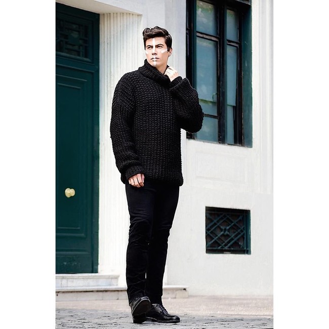 Felipe juga diketahui sebagai tenaga pengajar kedokteran gigi di University of Chile. Foto: Facebook