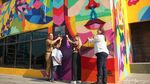 Libur Sekolah, Anies Ajak Anak Resmikan Mural