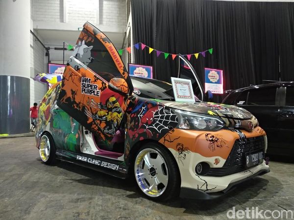 Toyota Veloz ala Lamborghini