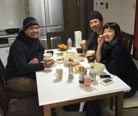 Pasangan Artis Korea Buka Pabrik Tempe Indonesia di Taean
