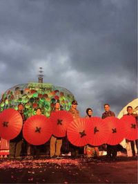 Festival Payung Indonesia Percantik Pesona Candi Borobudur