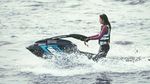 Foto: Aksi Menantang Maria Selena Main Jet Ski