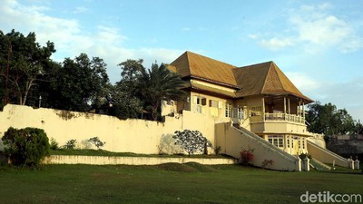 Menelusuri Beragam Warisan Sejarah Keraton Kesultanan Ternate