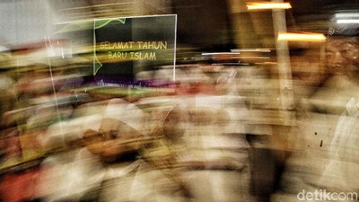 Pawai Obor Sambut Tahun Baru Hijriah di Warakas