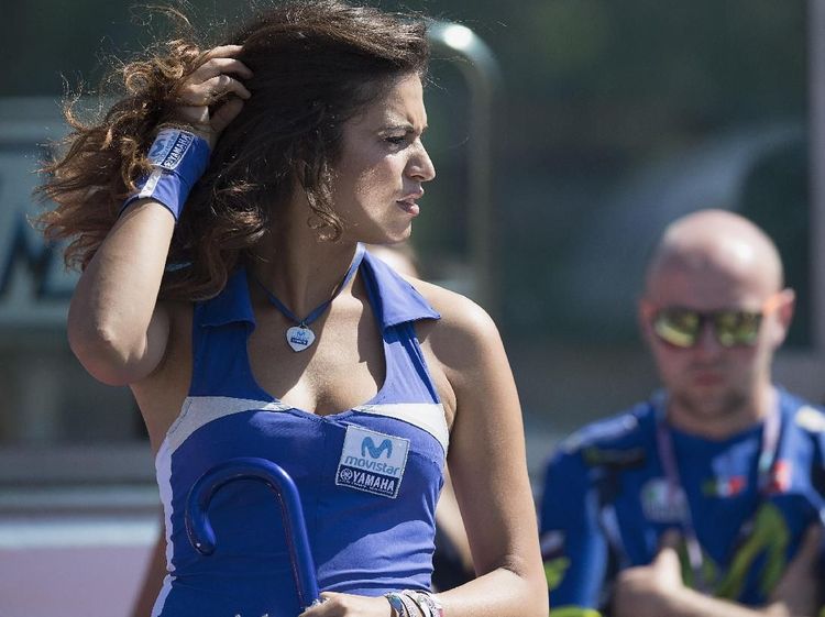 Di Balik Layar MotoGP San Marino: Terpesona Grid Girl Misano