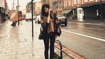 Foto: Liburannya Model Victoria Secret Asal China, Sui He