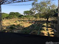 Lokasi panggung dangdutan / 