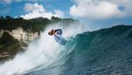 Model Brasil Tampan dan Pesona Kepulauan Mentawai