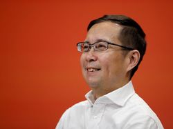 Lebih Dekat dengan Daniel Zhang Sang Penerus Jack Ma