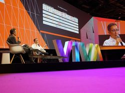 Lebih Dekat dengan Daniel Zhang Sang Penerus Jack Ma