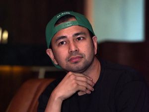 Dua Tahun Tak Motoran, Raffi Ahmad Gatel Lihat Aprilia RSV4