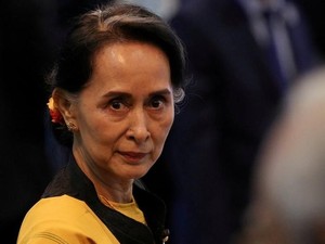 Kanada Cabut Kewarganegaraan Suu Kyi karena Krisis Rohingya