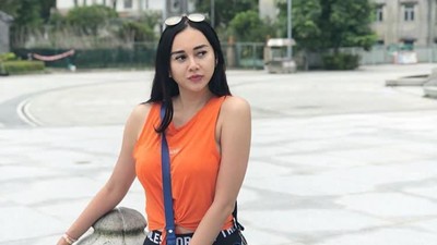 7 Potret Aura Kasih yang Merasa Kesepian
